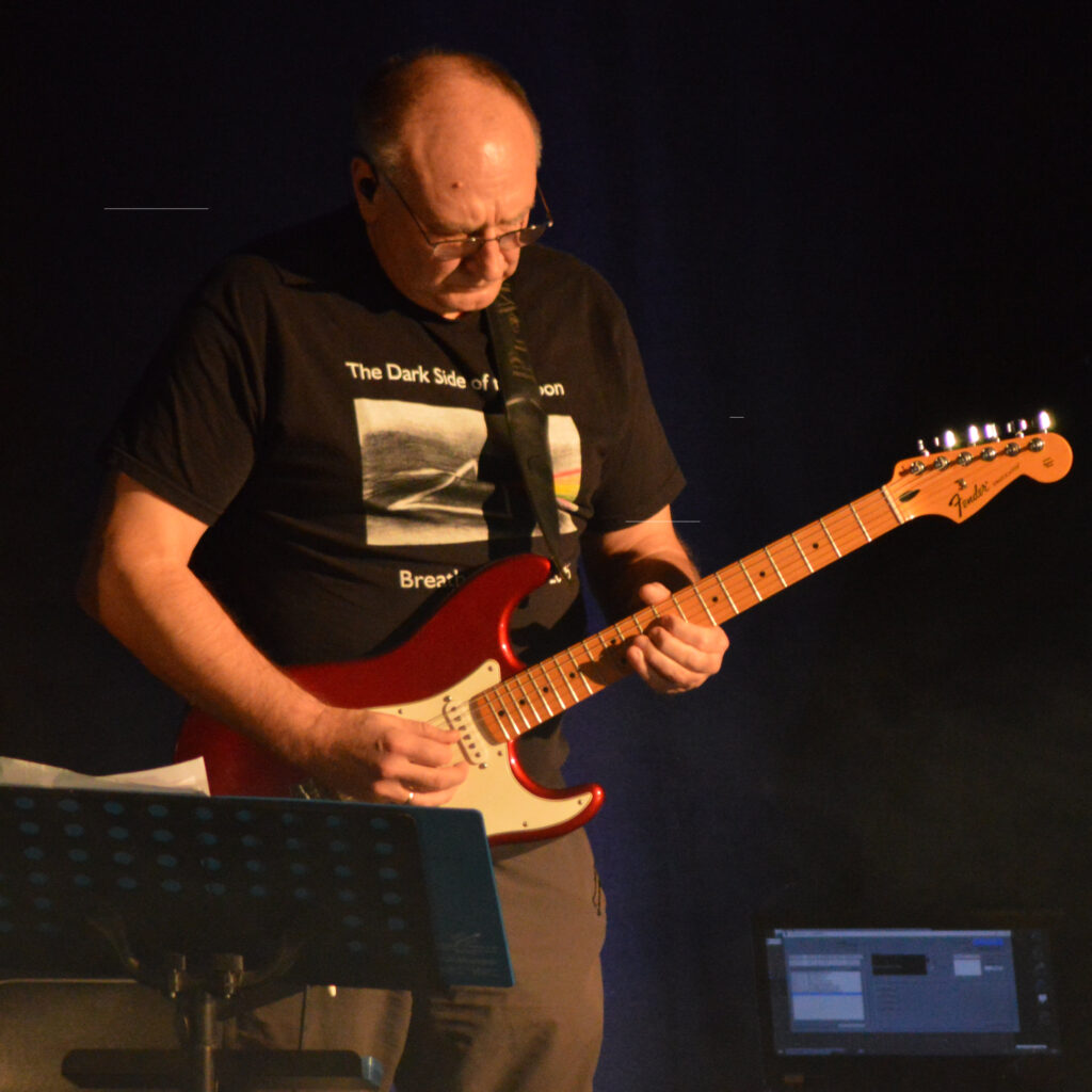 Frank Kölpin an der Gitarre